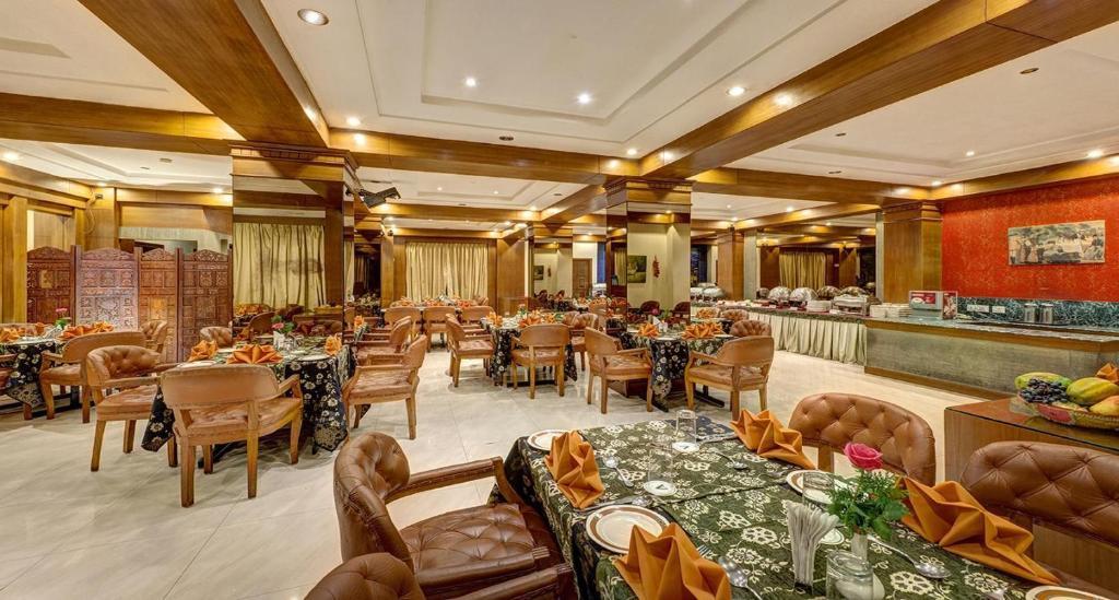 Hotel Viceroy Дарджилинг Экстерьер фото