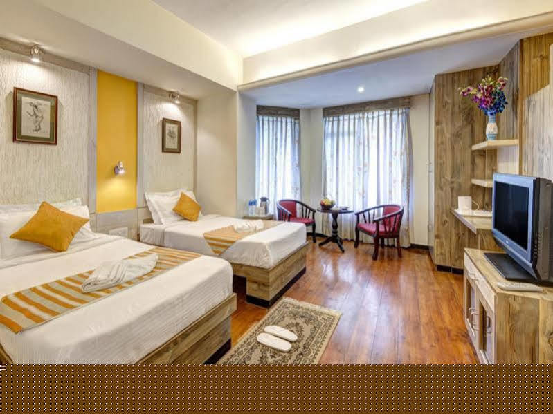 Hotel Viceroy Дарджилинг Экстерьер фото
